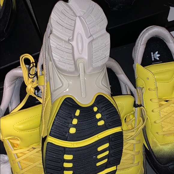 Raf Simons X Ozweego Replicant - Picture 6 of 7